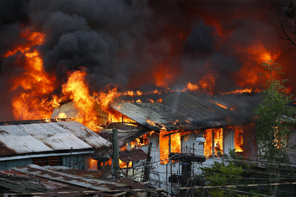 More than 100 families affected by fire in eastern Manila