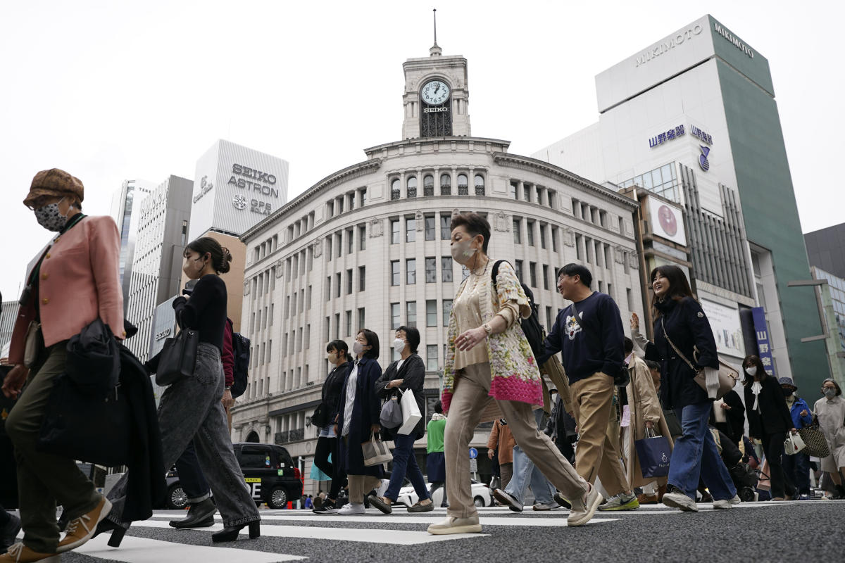 The Japanese economy contracts due to sluggish consumer spending and automotive challenges