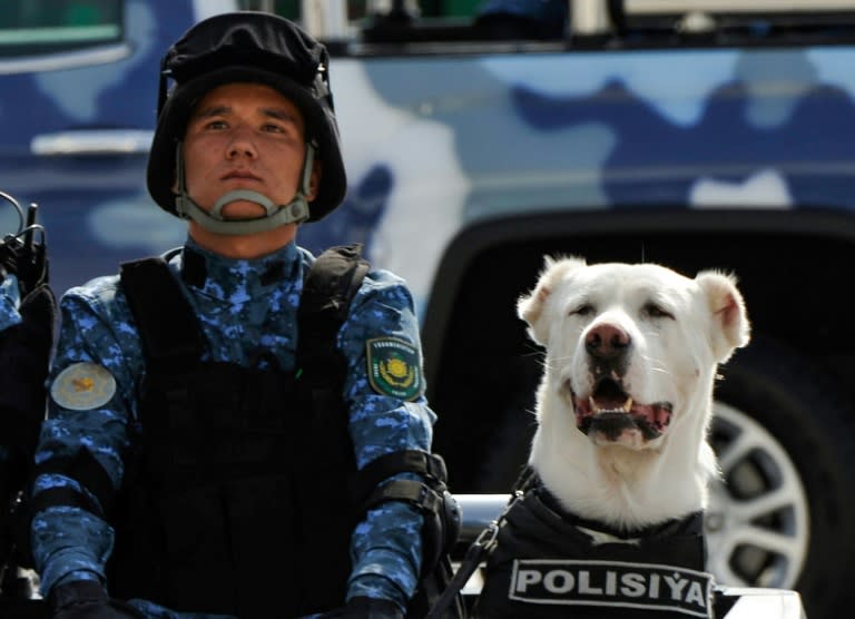 Ein Diensthund des Geheimdienstes ist in Turkmenistan zum "tapfersten Hund des Jahres" gekürt worden. Wie die Staatszeitung "Neutrales Turkmenistan" berichtete, errang der Alabai-Schäferhund Akchan den begehrten Titel. (Igor SASIN)