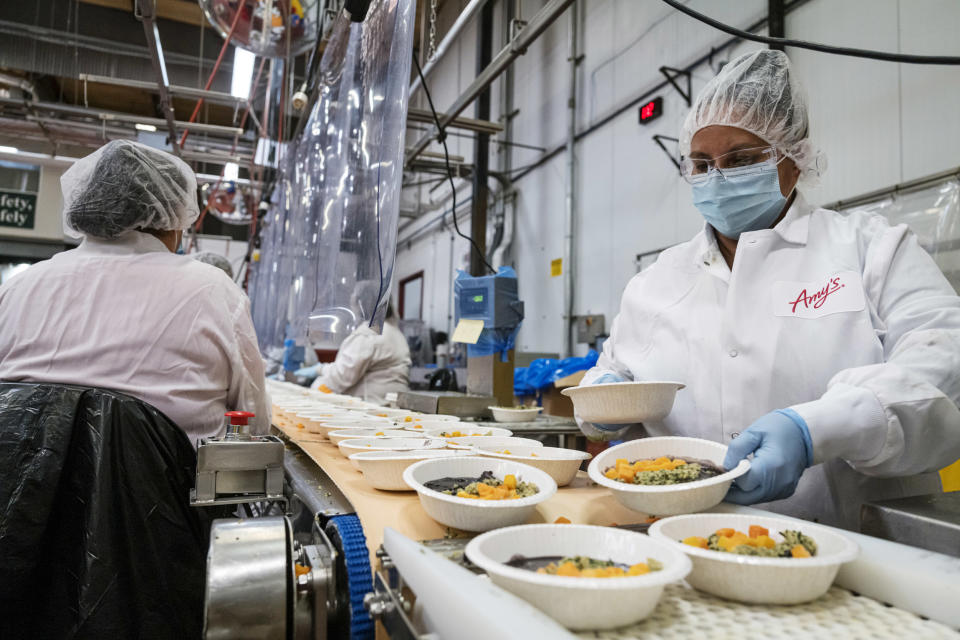 Operations At An Amy's Kitchen As Covid-19 Eliminates Consumer Brands That Americans Love (David Paul Morris / Bloomberg via Getty Images)