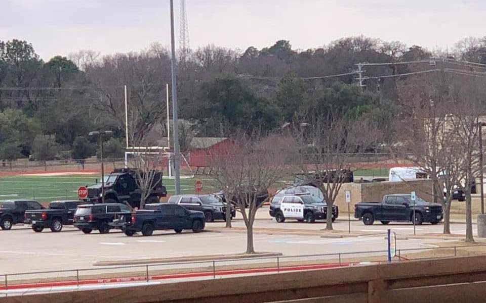 Man with English accent 'holds rabbi and congregation hostage' at Texas synagogue