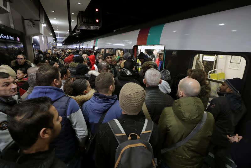 Second nationwide strike in France against pensions reform plans