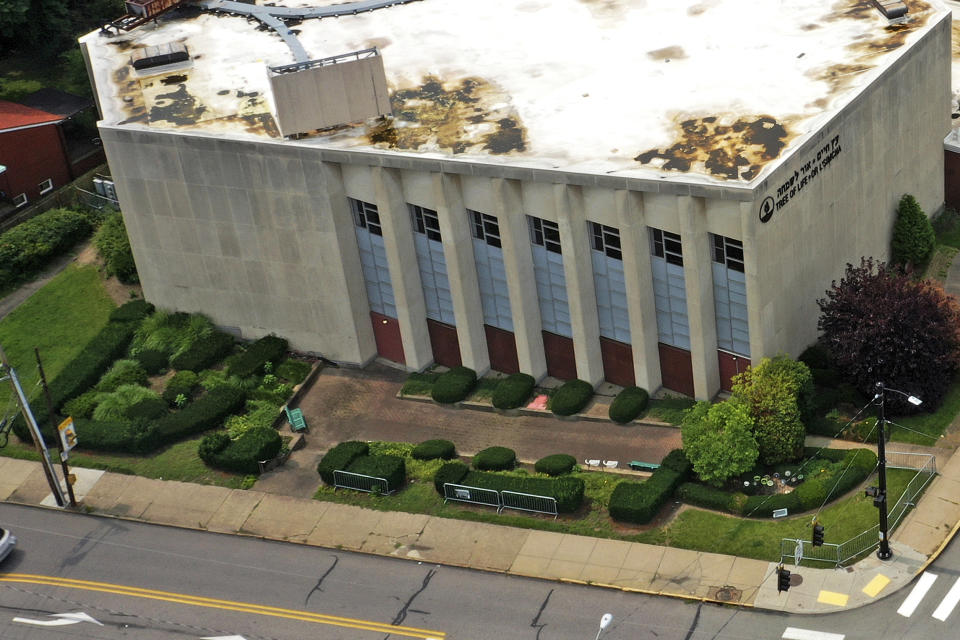 FILE—This file photo shows the garden area outside the Tree of Life Synagogue in the Squirrel Hill neighborhood of Pittsburgh on Aug.1, 2023. A memorial to the 11 worshippers who lost their lives when a gunman opened fire during services on Oct 27, 2018, is planned for the garden area. (AP Photo/Gene J. Puskar)