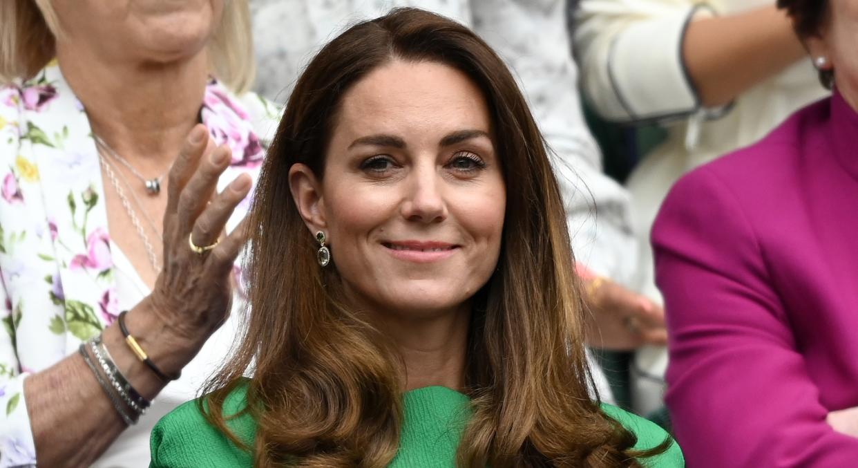 Kate Middleton stepped out in a stunning green ensemble for her return to Wimbledon. (Getty Images)