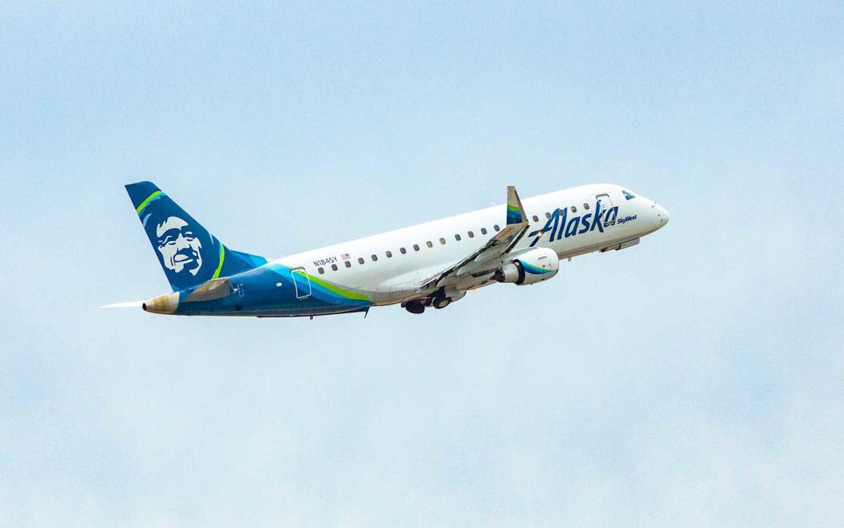 Alaska Airlines' Buy One, Get One Flight Sale Is Happening Today Only