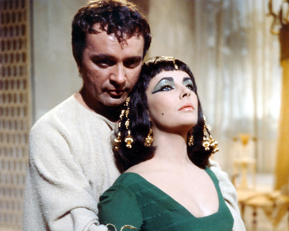 Hollywood no ha vuelto a apostar por una producción épica de Cleopatra desde la película de Elizabeth Taylor en 1963, que casi lleva a 20th Century Fox a la bancarrota. (Foto de Silver Screen Collection/Getty Images)