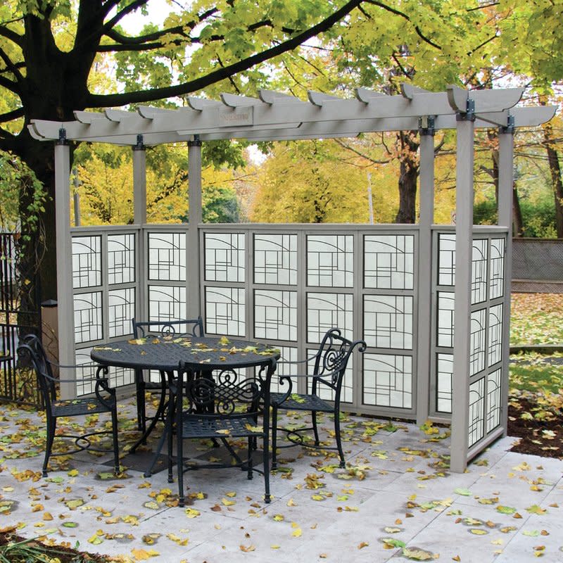 8) Seneca Privacy Arbor