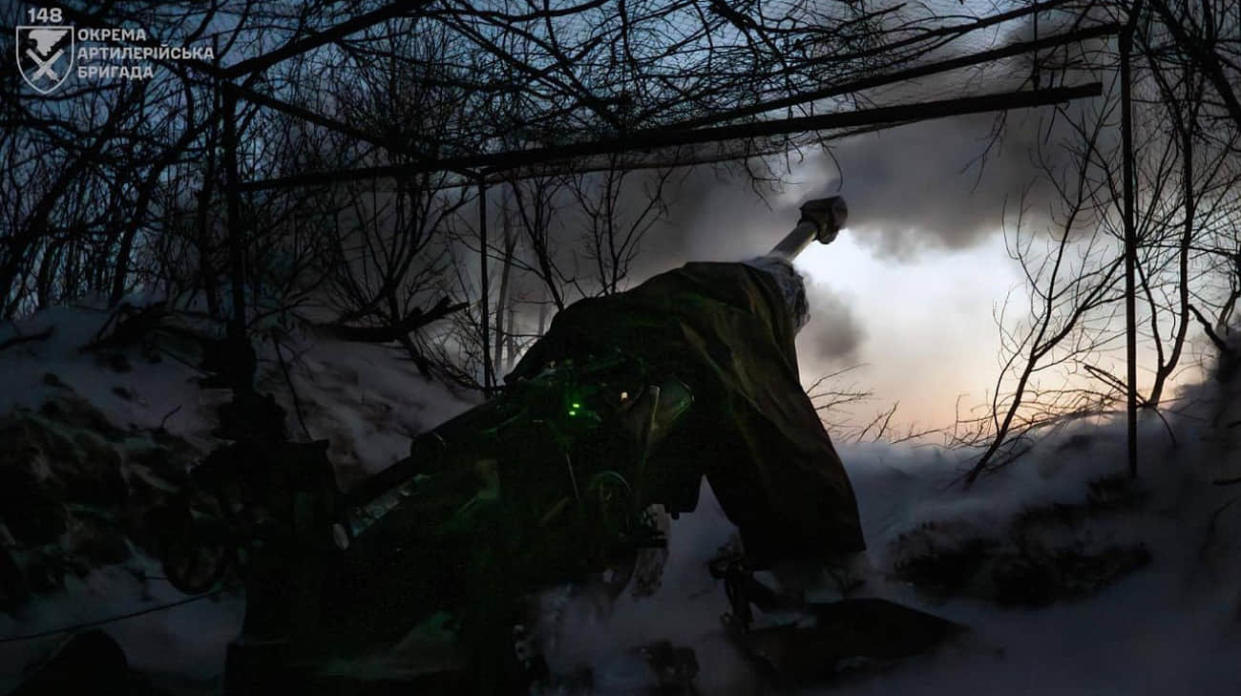 A Ukrainian artillery piece engaging its target. Photo: 48th Brigade