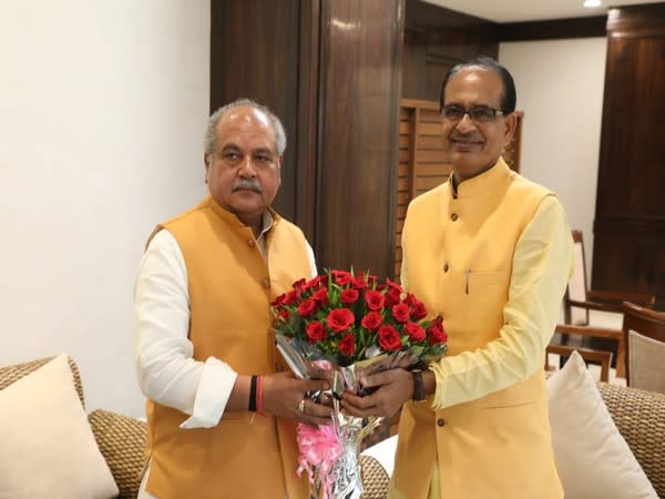 MP CM Shivraj Singh Chouhan met Union Agriculture Minister today