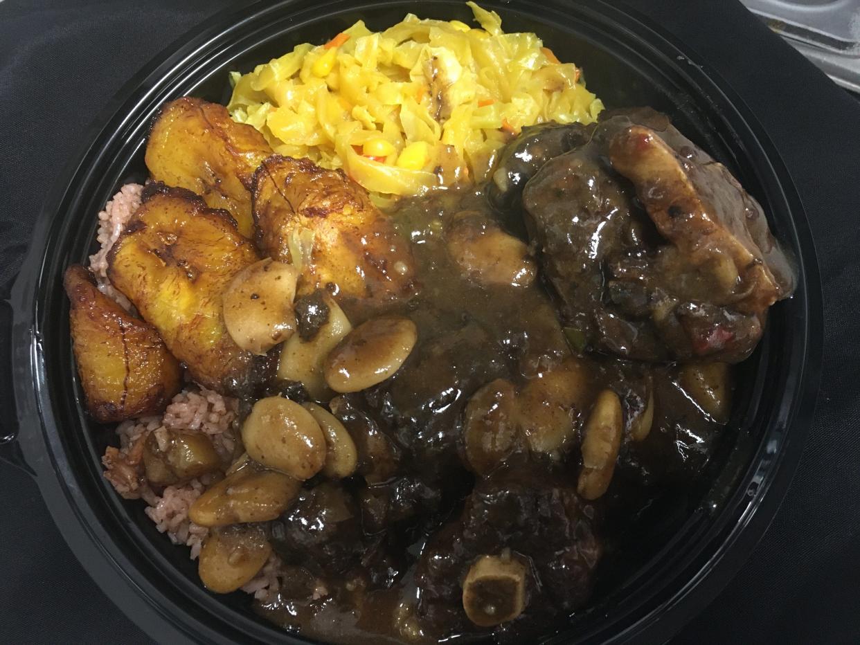 The oxtails bowl at Ava's Taste of the Caribbean
