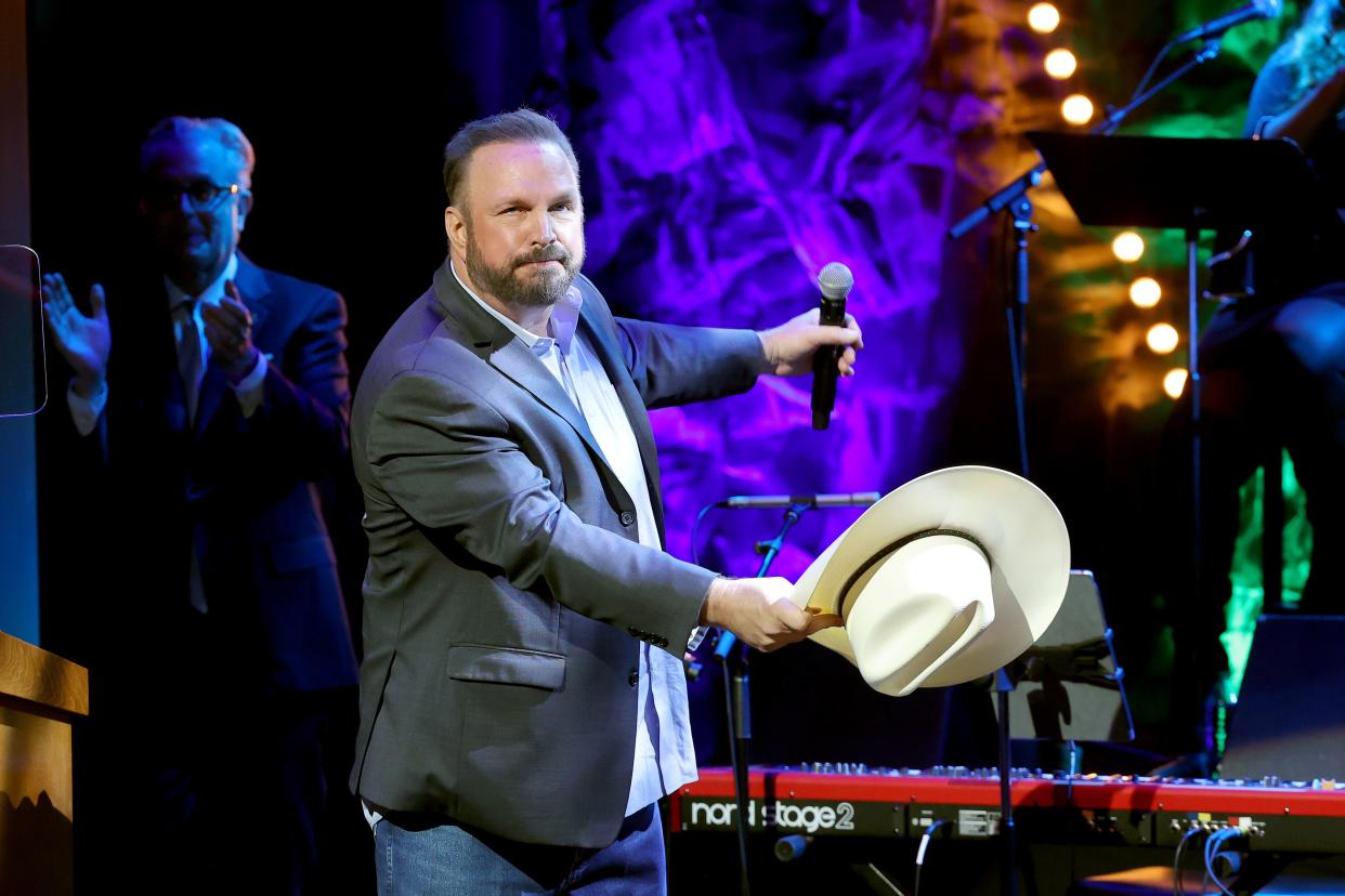 Garth Brooks performs onstage for the class of 2021 medallion ceremony at Country Music Hall of Fame and Museum on May 01, 2022 in Nashville, Tennessee.