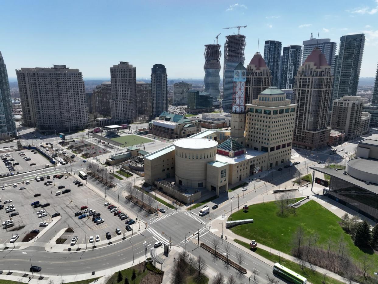 Mississauga is likely to go without a mayor for a large chunk of next year until a byelection to replace it outgoing mayor, Bonnie Crombie, the city's chief administrative officer says. (John Badcock/CBC - image credit)