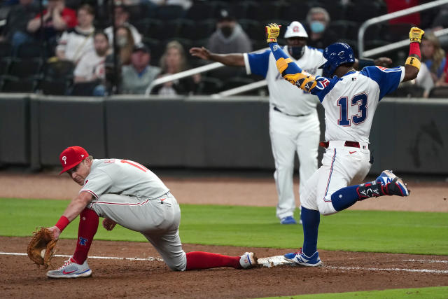 Acuña accounts for all 4 runs as Braves hold off Phillies