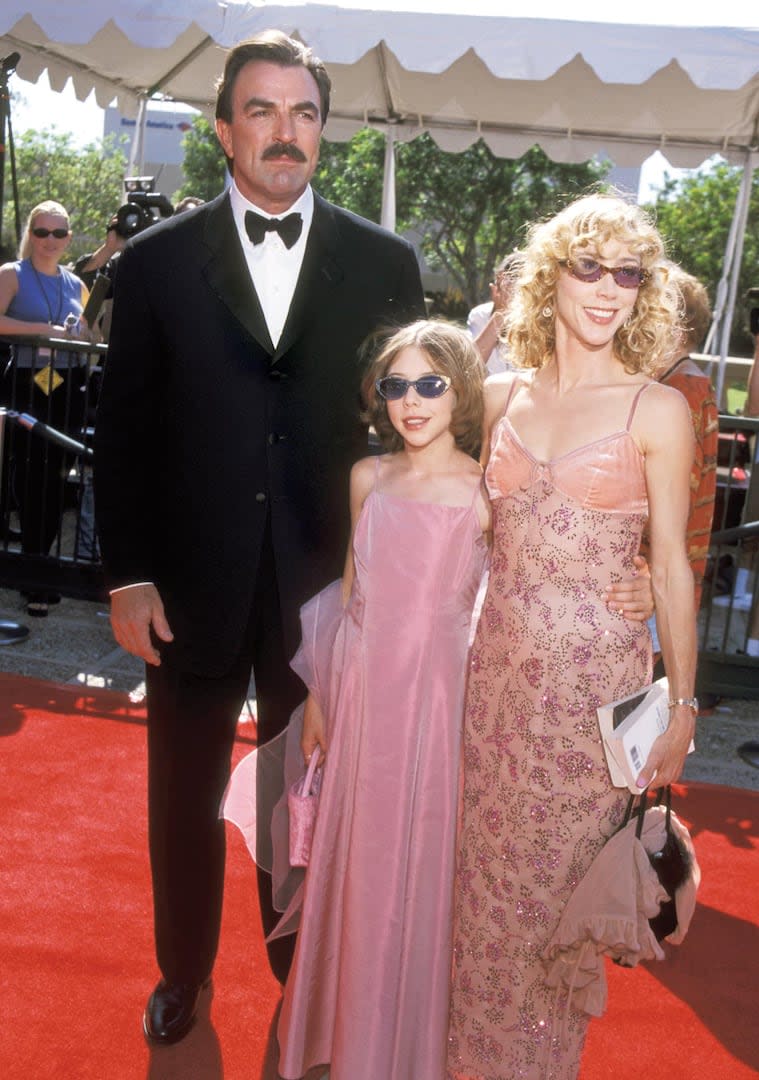 Selleck, junto a su esposa, Jillie Mack, y Hannah Selleck, hija de la pareja, largos años atrás en una alfombra roja