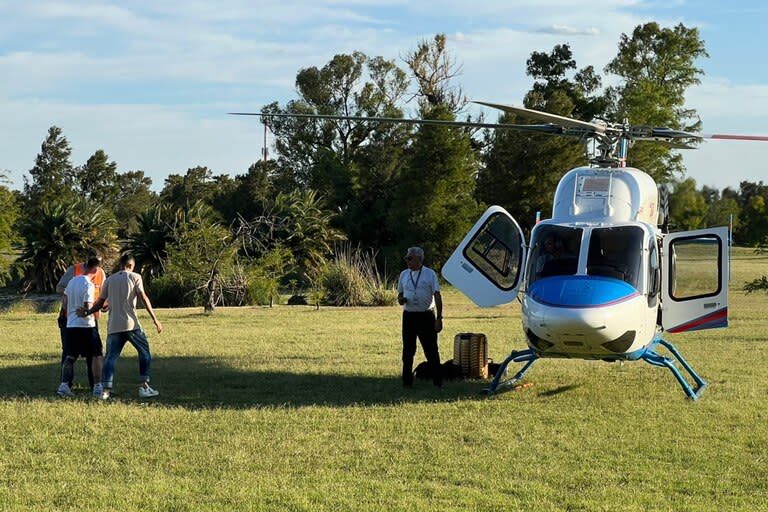 El capitán de la selección argentina llegó al country en compañía de Ángel Di María