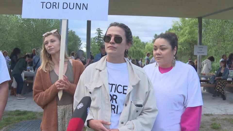 Hailey Dunn, centre, says the killing of Tori has left her in disbelief.