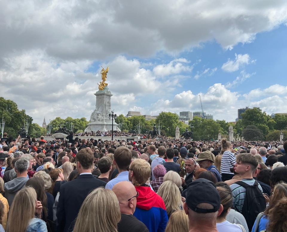 The Victoria Memorial was surrounded by onlookers.
