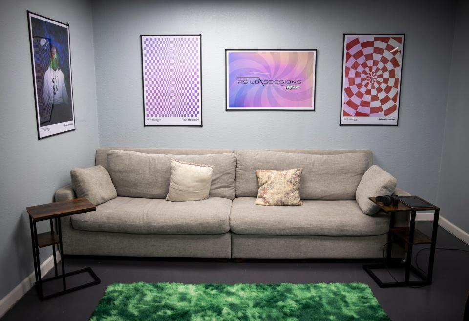 Psilocybin Center's rooms are equipped with psychedelic artwork, lounge chairs and adjustable lights for a personalized experience.