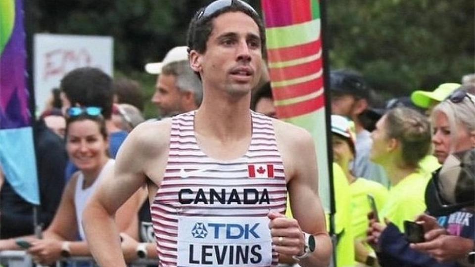 Canadian and North American record holder Cam Levins says he isn't injured and decided to pulled out of his New York City Marathon debut on Sunday near the 20 km mark after feeling unwell 