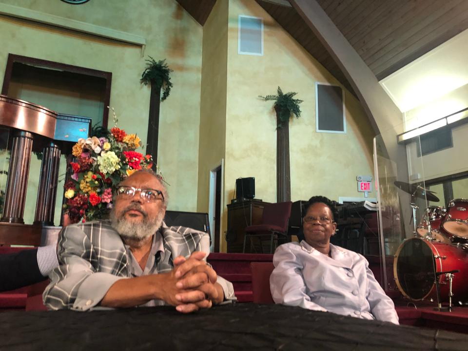 Marquis Jefferson, Atatiana Jefferson’s father, and his wife, Noella, meet with reporters at a church in Dallas.