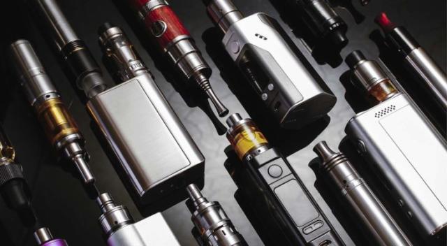 5 Vaping Stocks Won't Fold Under Federal Regulation