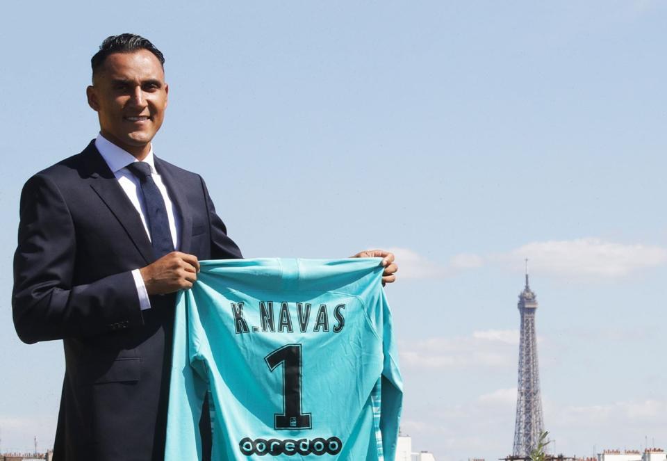 Costa Rican international Keylor Navas will step in as Paris Saint-Germain's No. 1 goalkeeper. (PSG/en.psg.fr)