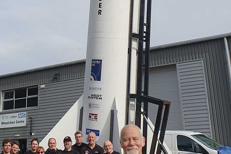 Steve Bennett (front) and his team with Starchaser Industries' new rocket, Astra-X, ready for launch