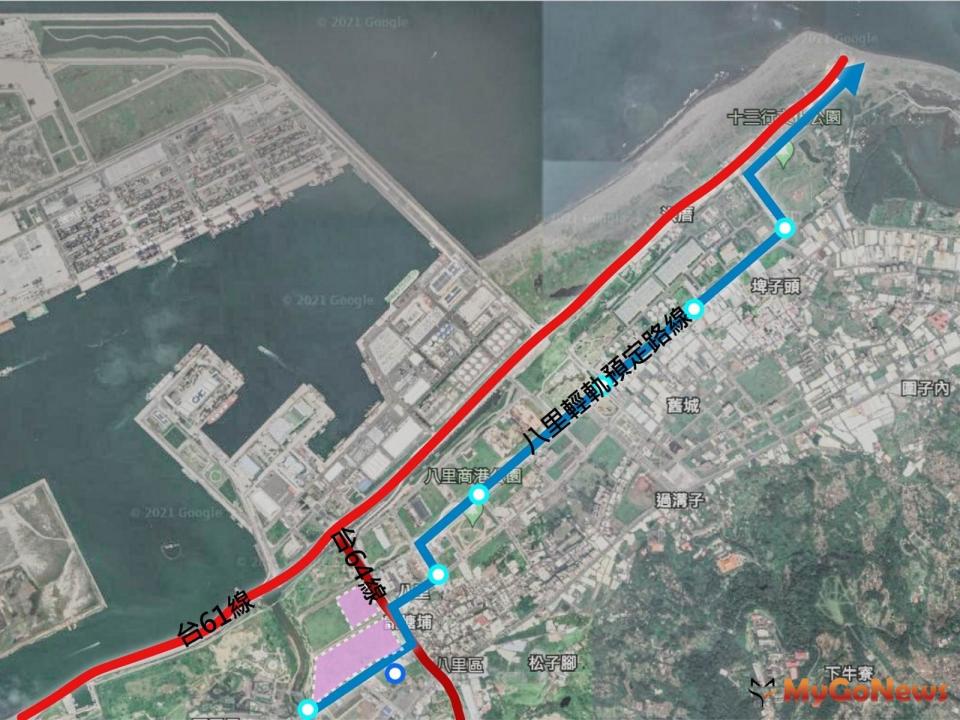 ▲因應台61線西濱快速道路、台64線八里新店快速道路及陸續到位的淡江大橋、淡北道路、八里輕軌等優勢交通網路，希望加速本區經濟發展(圖/新北市政府)