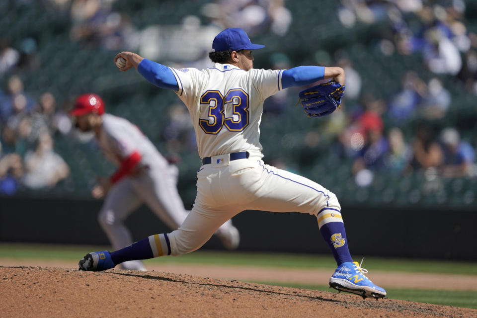 Seattle Mariners starting pitcher Justus Sheffield throws against the Los Angeles Angels during the sixth inning of a baseball game, Sunday, May 2, 2021, in Seattle. (AP Photo/Ted S. Warren)