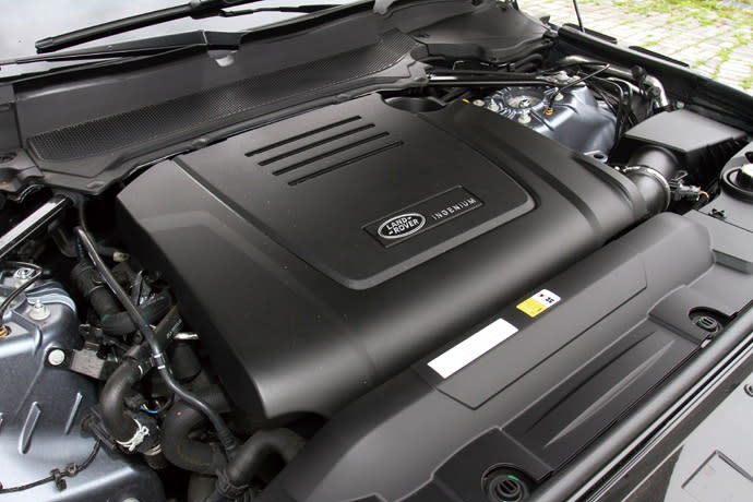 搭載2.0升直列四缸渦輪增壓引擎，可輸出最大動力300ps/40.8kgm。 版權所有/汽車視界