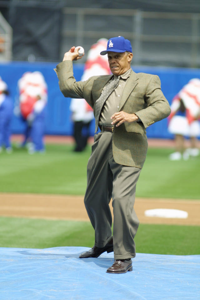 RIP Maury Wills (1932-2022) - Cooperstown Cred