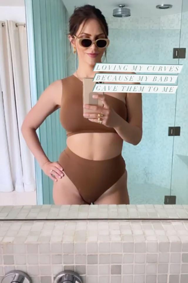 Katharine McPhee Shares a Bikini Photo 1 Month After Giving Birth: 'Loving My  Curves