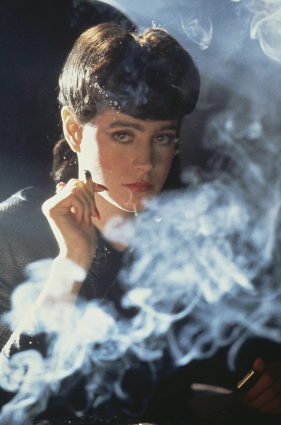 La actriz estadounidense Sean Young como Rachael, en una escena del thriller futurista 'Blade Runner' de Ridley Scott, 1982. (Foto de Warner Bros./Archive Photos/Getty Images)