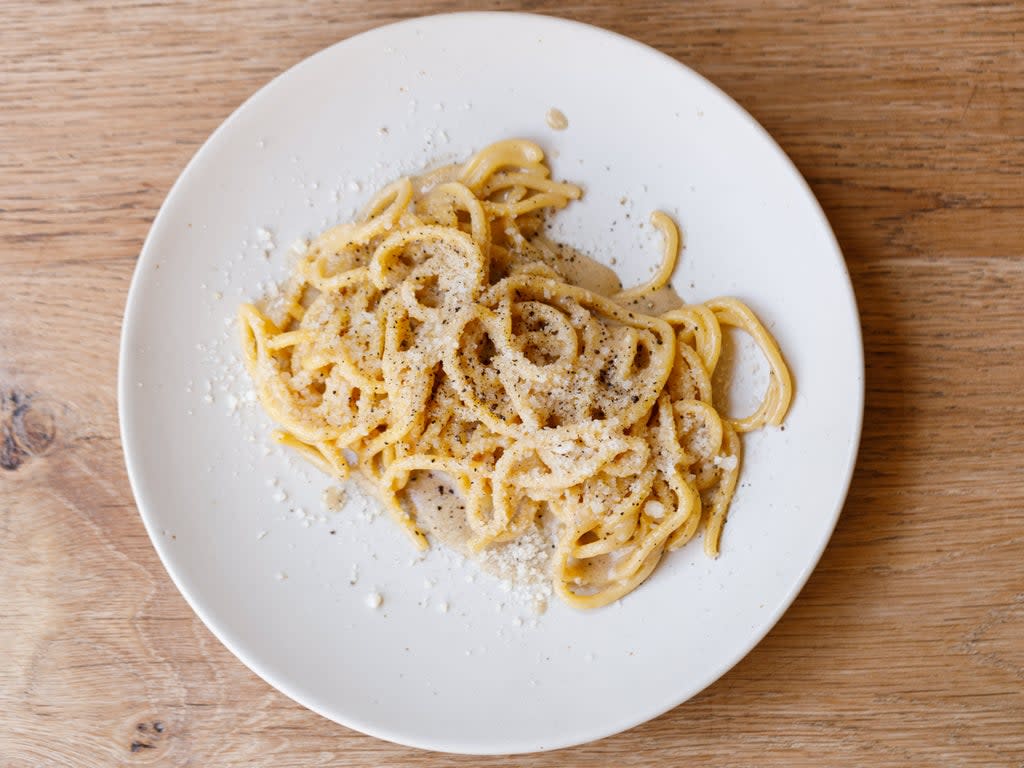 Tonnarelli cacio e pepe: Deliciousness in 15 minutes  (Manteca)