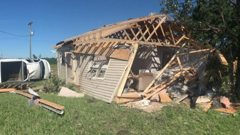 137 Long Plain First Nation tornado evacuees to be moved to Portage la Prairie