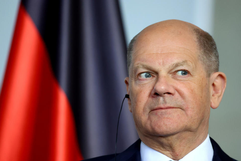 German Chancellor Olaf Scholz attends a joint press conference with Chairman of the Presidency of Bosnia and Herzegovina Denis Becirovic in Berlin, Germany, May 7, 2024. REUTERS/Fabrizio Bensch