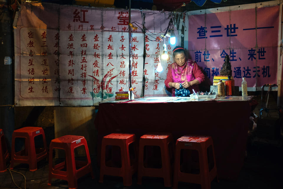 Image: Hong Kong fortuneteller (Imaginechina / via AP file)