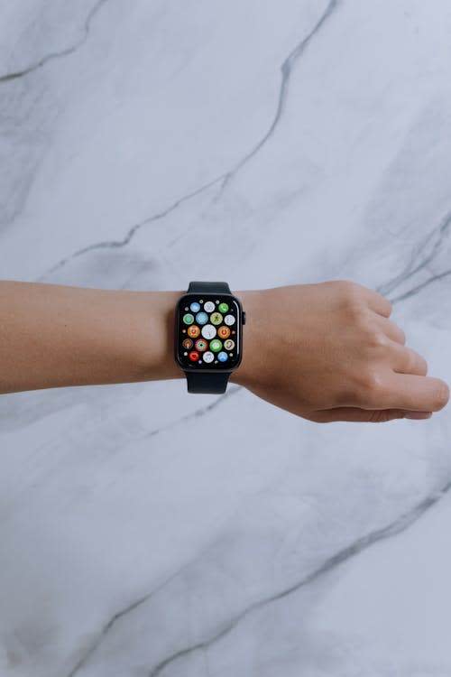 Apple Watch使用示意圖。圖片來源：pexels