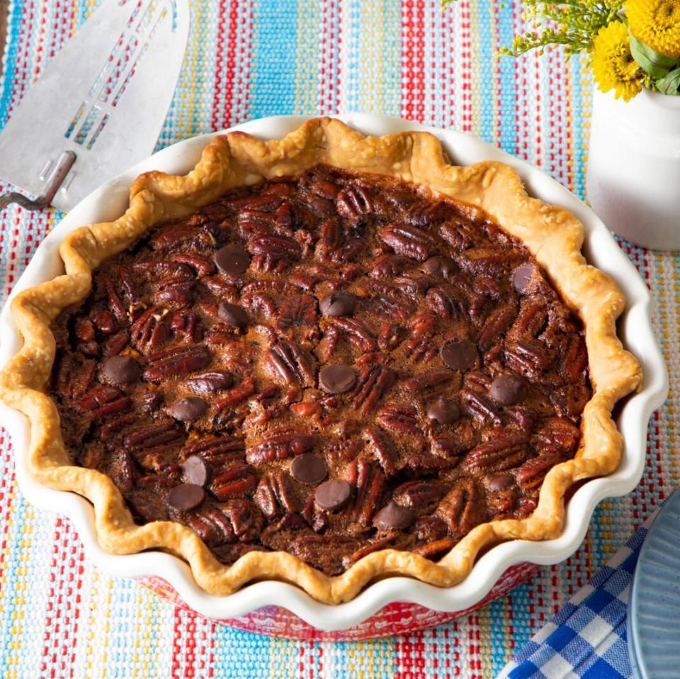 the pioneer woman's chocolate pecan pie recipe