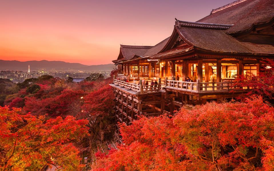 Kyoto's iconic Kiyomizu-dera Temple - SeanPavonePhoto