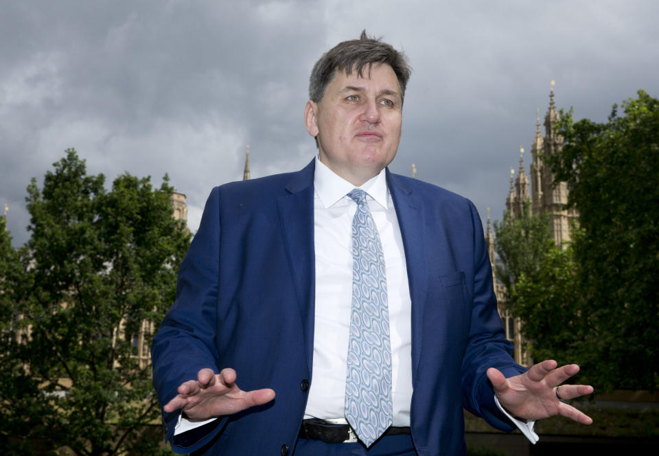Housing minister Kit Malthouse in Westminster, London after he became the latest person to enter the race to succeed Theresa May as leader of the Conservative Party. PRESS ASSOCIATION. Picture date: Tuesday May 28, 2019. Photo credit should read: Isabel Infantes/PA Wire