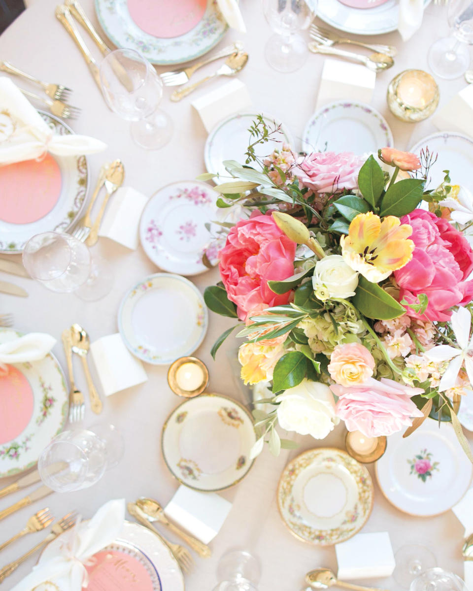 On-Theme Table Settings