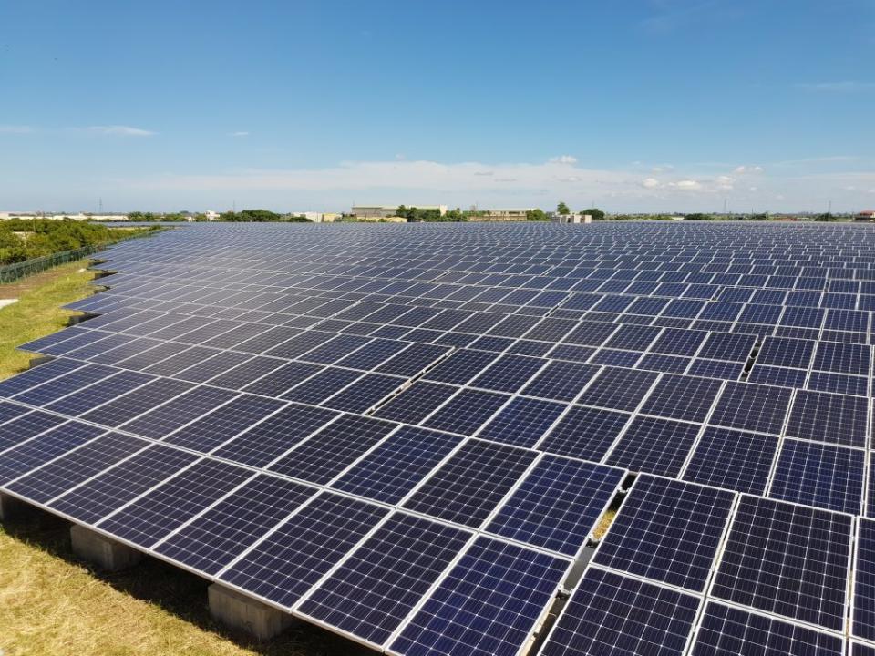 太陽能光電板後續廢棄處理，民眾有疑慮，市府強調由環保署負責。（市府提供）