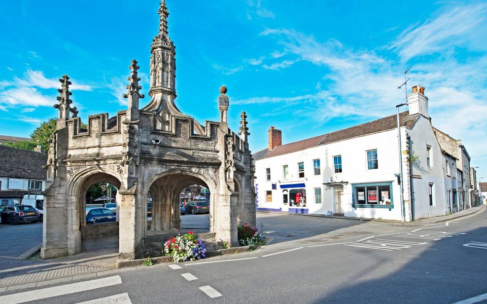 Malmesbury's 'elegant' octagonal cross