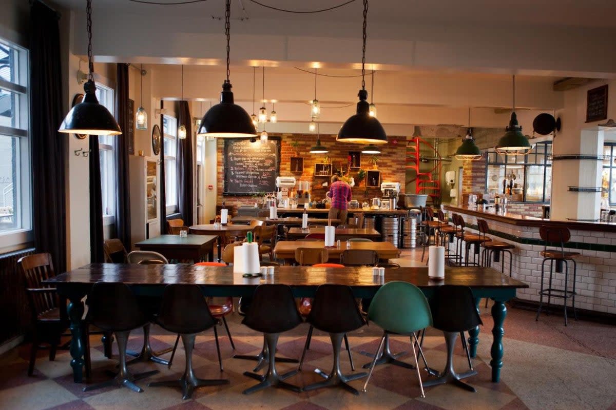 The bar area at the sociable Kex Hostel (Kex Hostel)