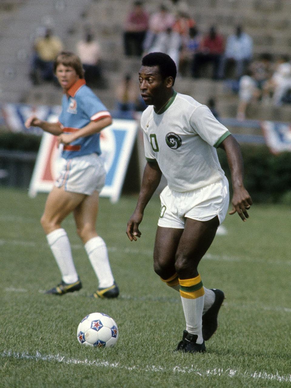 The Brazilian played for New York Cosmos from 1975-77 (Getty)