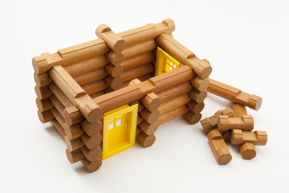 Frank Lloyd Wright's son invented Lincoln Logs.