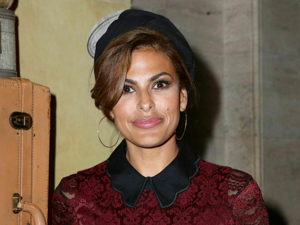 Eva Mendes verrät ihr Beauty-Geheimnis - und schockiert ihre Fans. (Bild: Nancy Rivera/ACE Pictures/ImageCollect)