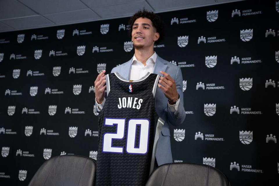 Sacramento Kings 34th pick Colby Jones on Tuesday, June 27, 2023 holds his jersey.