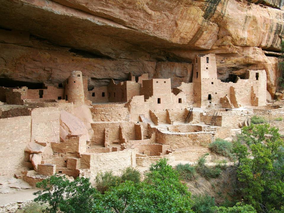 A view of the buildings at mesa verde national park.